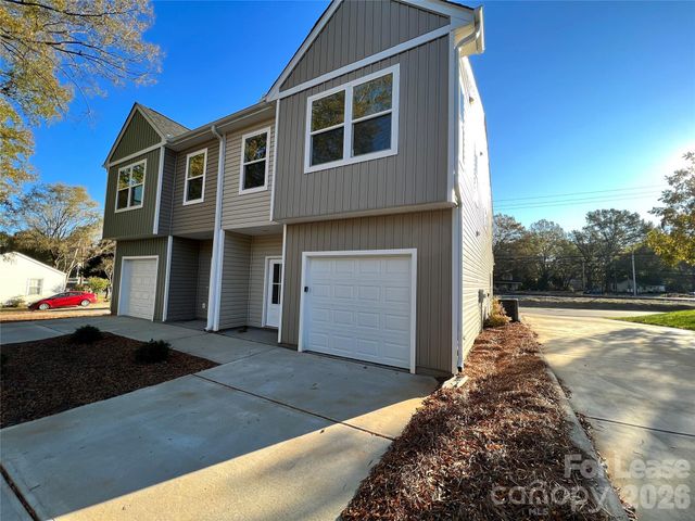 574 N Broad Street A, Mooresville, NC 28115