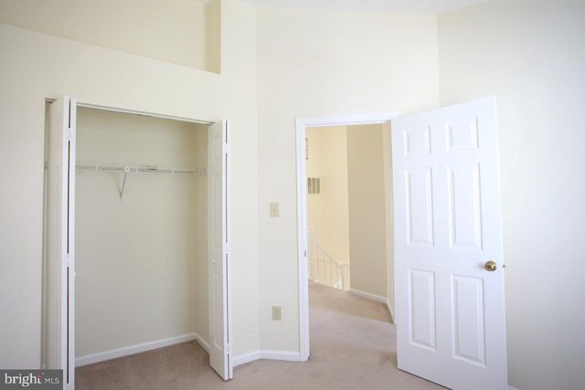 408 FLEECE FLOWER DR, Gaithersburg, MD 20878