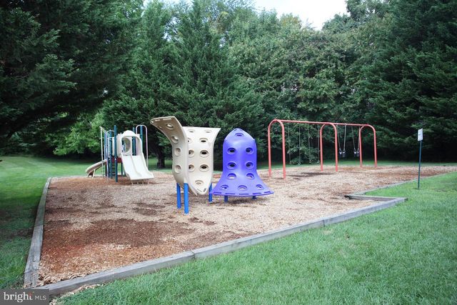 408 FLEECE FLOWER DR, Gaithersburg, MD 20878