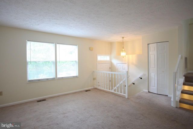 408 FLEECE FLOWER DR, Gaithersburg, MD 20878