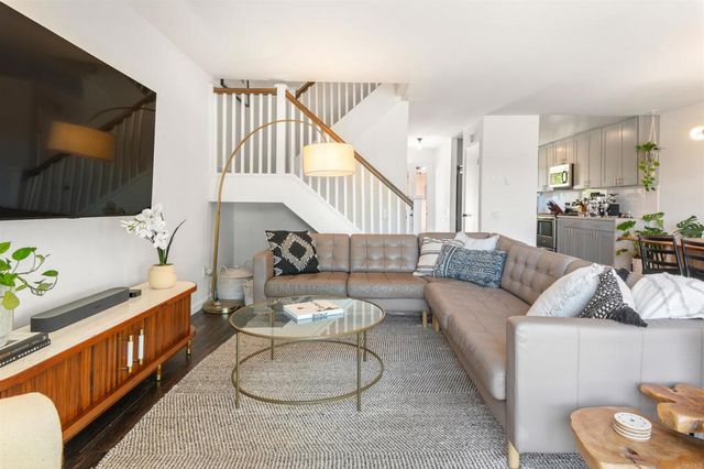 11288 Poblado Road, San Diego, CA 92127