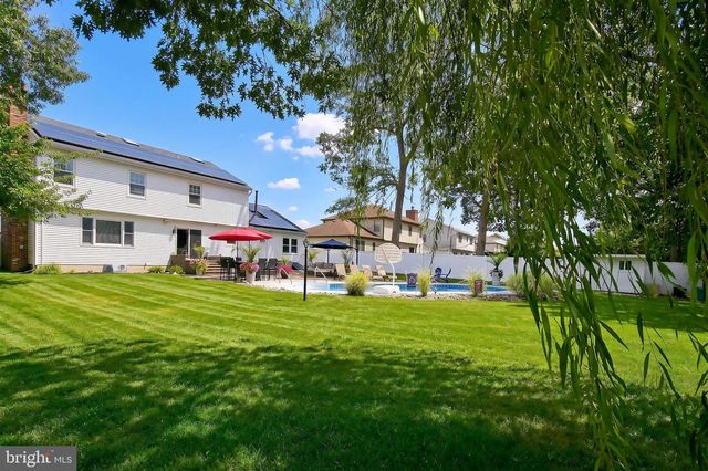 716 OPATUT CT, Toms River, NJ 08753