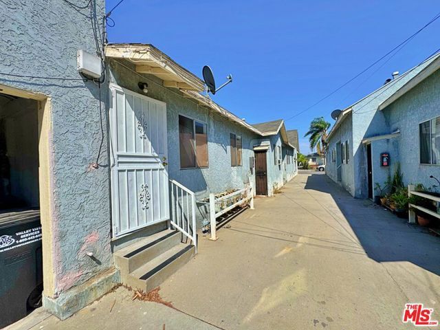 637 S Mcdonnell Avenue, Los Angeles, CA 90022