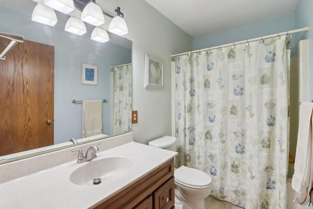 1606 Manchester Crossing, Waunakee, WI 53597