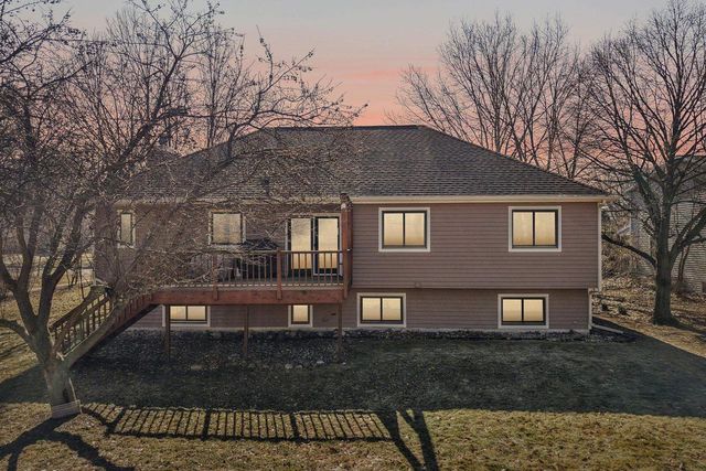 1606 Manchester Crossing, Waunakee, WI 53597