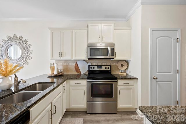 12764 Persimmon Tree Drive, Charlotte, NC 28273