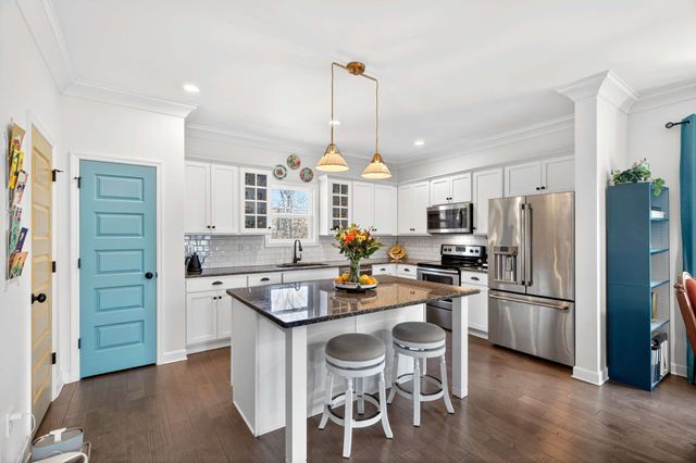 2227 Dale View Dr, Antioch, TN 37013