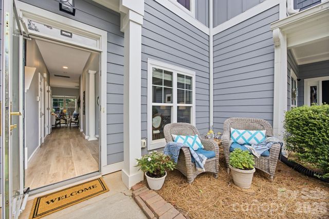 18731 Silver Quay Drive, Cornelius, NC 28031