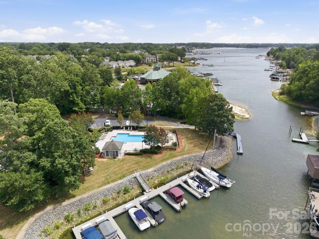 18731 Silver Quay Drive, Cornelius, NC 28031