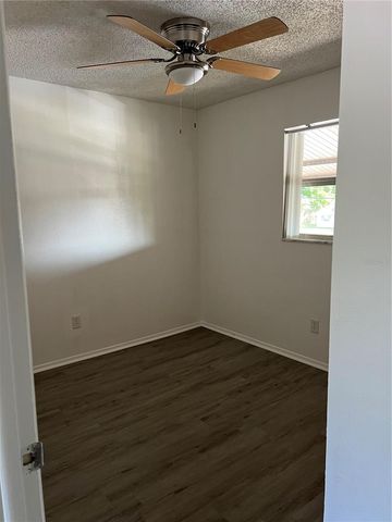 5521 BAY BOULEVARD 202, Port Richey, FL 34668