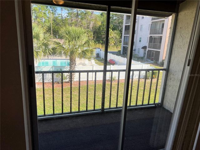 5521 BAY BOULEVARD 202, Port Richey, FL 34668