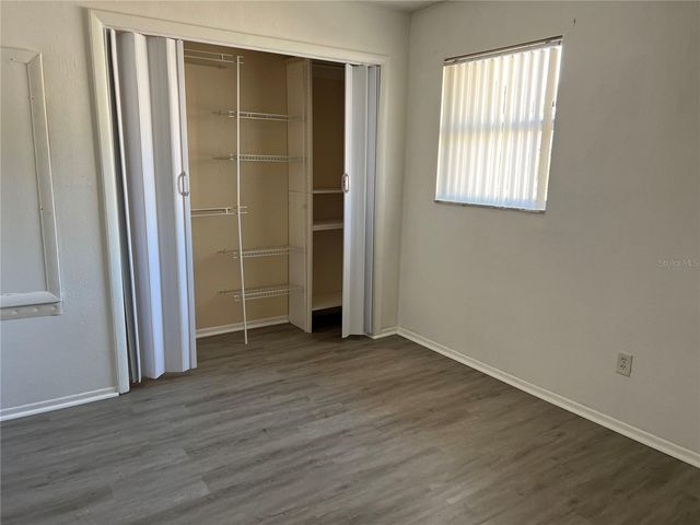 5521 BAY BOULEVARD 202, Port Richey, FL 34668