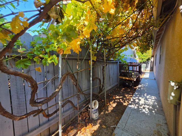 4749 Porto Pino Way, Antelope, CA 95843