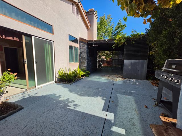 4749 Porto Pino Way, Antelope, CA 95843