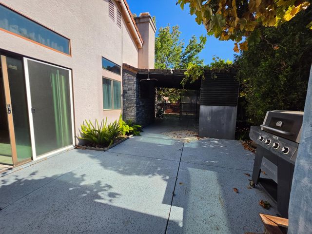 4749 Porto Pino Way, Antelope, CA 95843