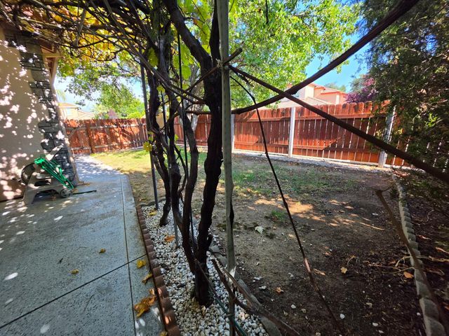 4749 Porto Pino Way, Antelope, CA 95843