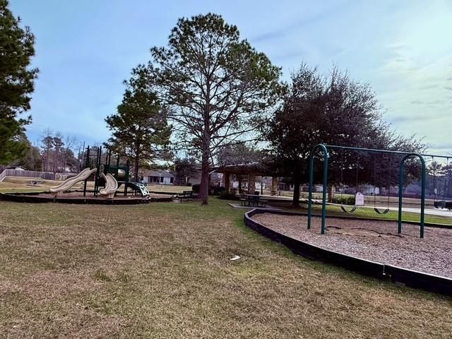 7207 Alava Drive, Magnolia, TX 77354