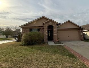 7207 Alava Drive, Magnolia, TX 77354