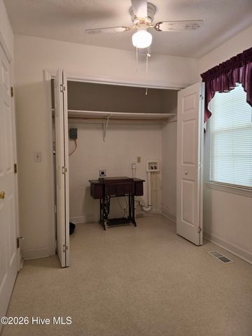 214 E Bladen Street, Bladenboro, NC 28320