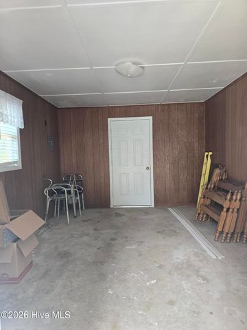 214 E Bladen Street, Bladenboro, NC 28320