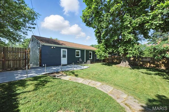 10307 Saint Jude Lane, St Ann, MO 63074