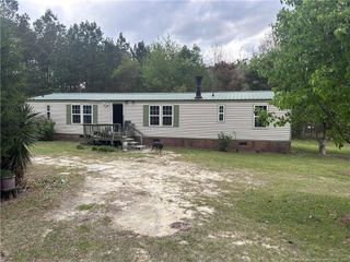 150 W Everett Street, Spring Lake, NC 28390