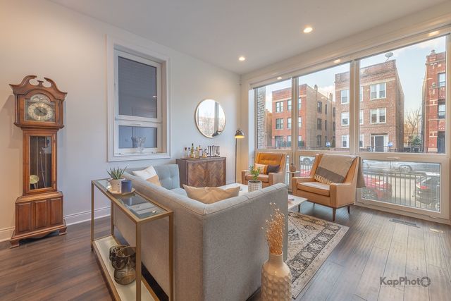 2646 W Augusta Boulevard 1, Chicago, IL 60622