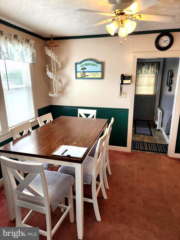 Image 8 of property listing at 110 10TH ST #1, Ocean City, MD 21842