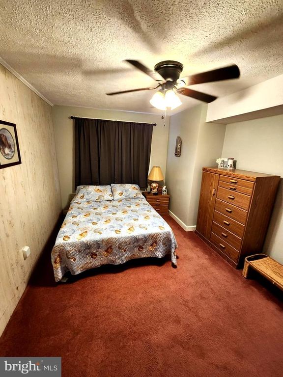 Image 9 of property listing at 110 10TH ST #1, Ocean City, MD 21842