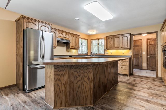 1106 Birch Avenue, Alexandria, MN 56308