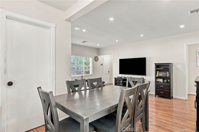 7453 Blewett Avenue, Lake Balboa, CA 91406