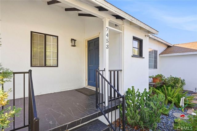 7453 Blewett Avenue, Lake Balboa, CA 91406