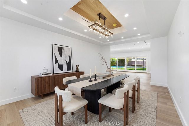 19510 Merridy, Northridge, CA 91324