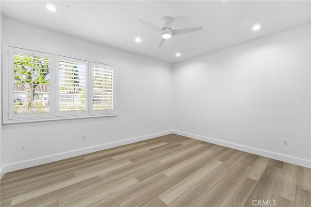 19510 Merridy, Northridge, CA 91324