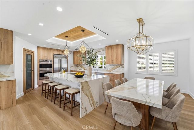 19510 Merridy, Northridge, CA 91324