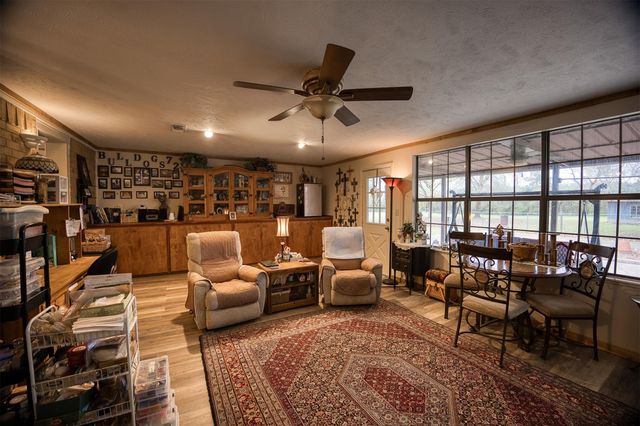 397 County Road 1500, Crockett, TX 75835