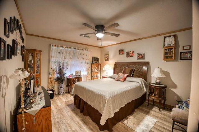 397 County Road 1500, Crockett, TX 75835