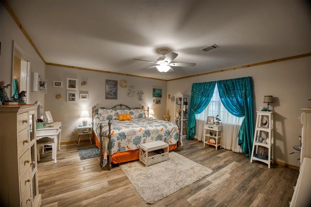 397 County Road 1500, Crockett, TX 75835