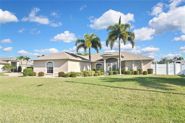 601 SE 15th TER, Cape Coral, FL 33990