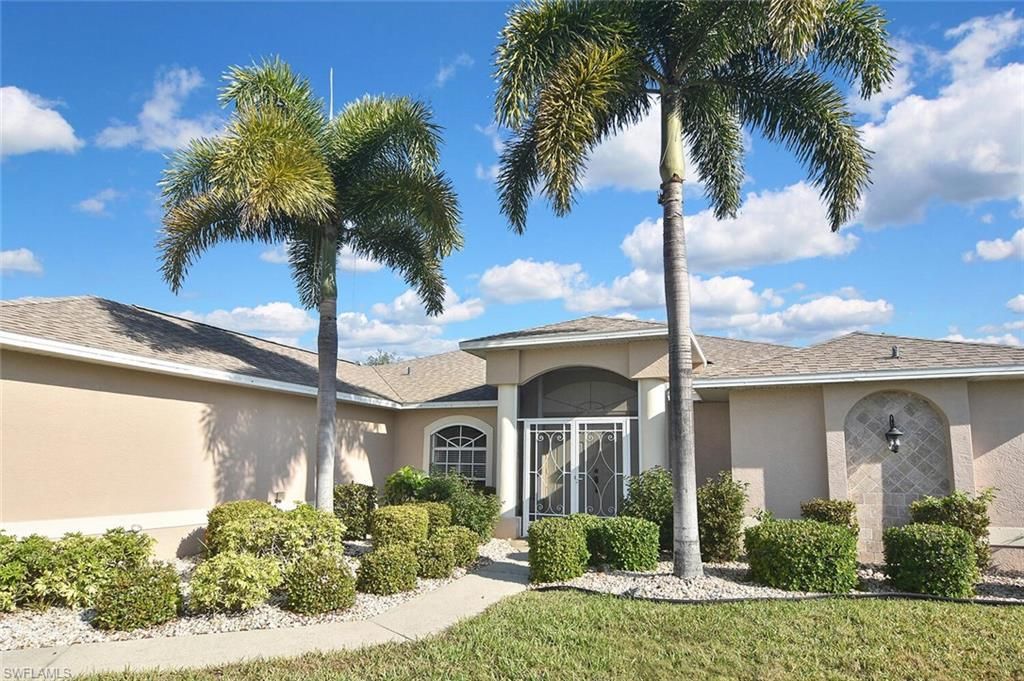 601 SE 15th TER, Cape Coral, FL 33990