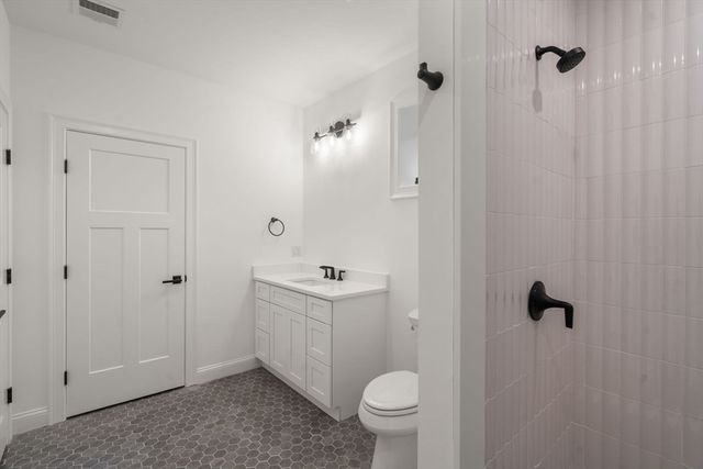 201 Lowell Road, Wellesley, MA 02481