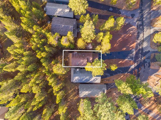 55630 Wagon Master Way, Bend, OR 97707