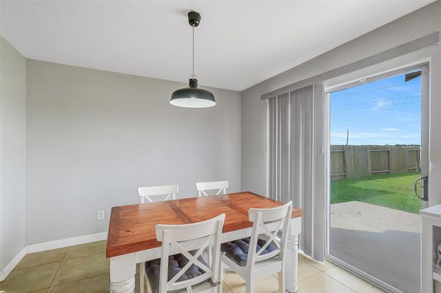 9002 Kerry Prairie Lane, Richmond, TX 77407