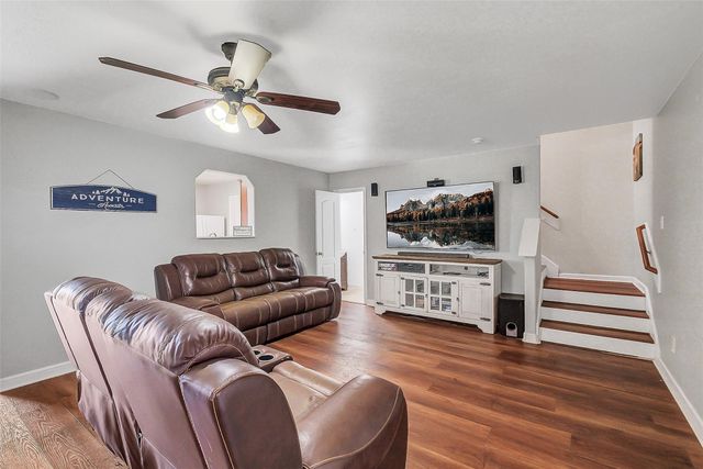 9002 Kerry Prairie Lane, Richmond, TX 77407