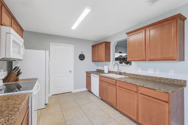 9002 Kerry Prairie Lane, Richmond, TX 77407