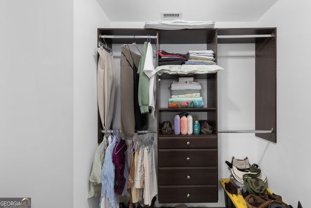 795 Hammond Drive APT 2408, Sandy Springs, GA 30328