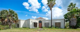 643 N Pirate Blvd, Sinton, TX 78387