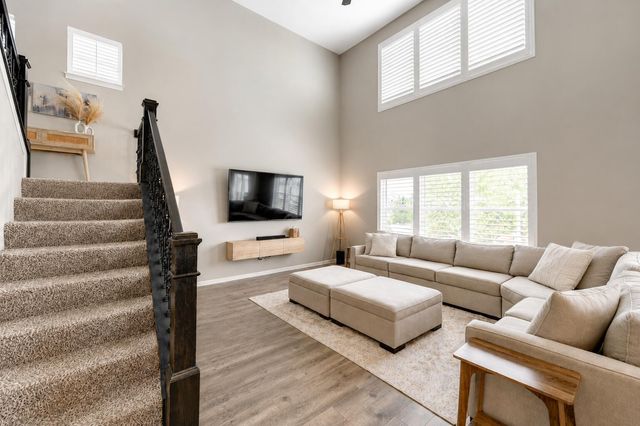 8813 Marquette Street, St. John, IN 46373
