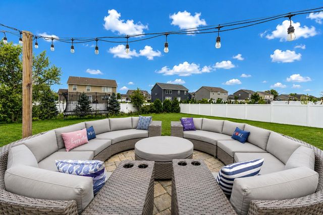 8813 Marquette Street, St. John, IN 46373