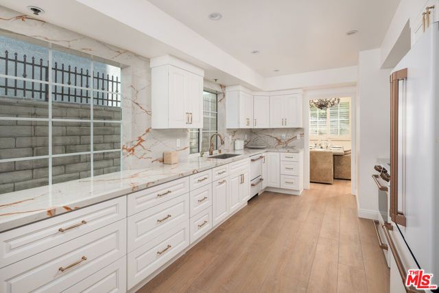 2337 Fox Hills Drive 102, Los Angeles, CA 90064